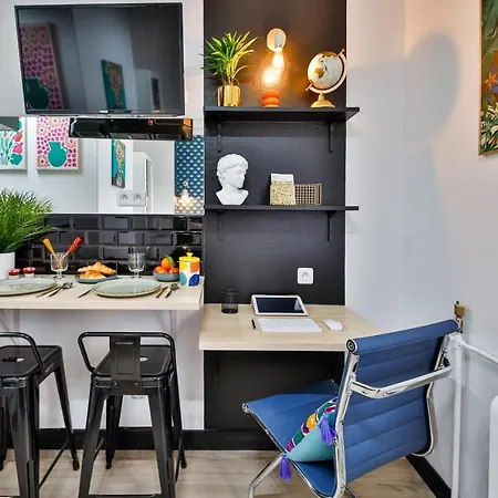 Ws Tour Eiffel - Laos Apartment Paris Exterior photo