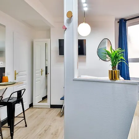 Ws Tour Eiffel - Laos Apartment Paris Exterior photo